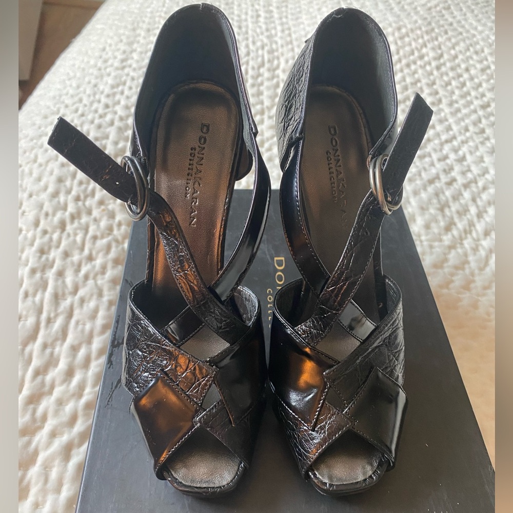 Donna Karan Collection Black crocodile details - NWT - size 37 1/2